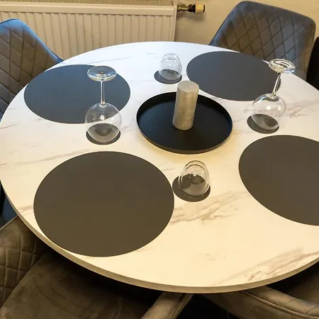 Gleesbergquelle شقة