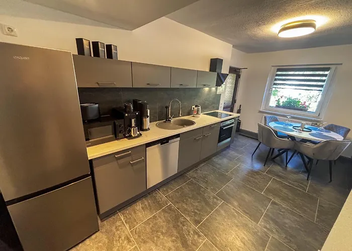 Gleesbergquelle * 바트슐레마